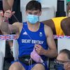 La passione di Tom Daley per il crochet