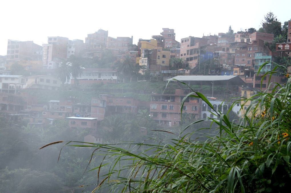 Descente vers les Yungas