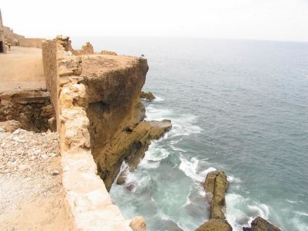 La ville industrielle (mais aussi spt de surf incontournable et très joli forteresse portugaise) de Safi. Méconnue, à tort !