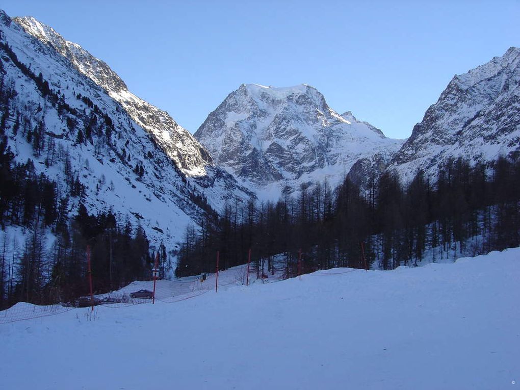 La Dent Blanche - Le Mont Collon et L'Aiguille de la Tza en hiver