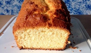Gâteau Froufrou au vin blanc