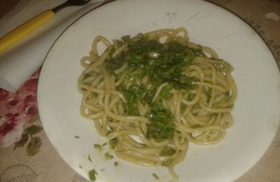 Pici toscani con asparagi selvatici