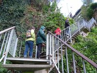 Le quartier aux escaliers, vous le retrouverez souvent et vous pourrez comparer le temps qu'il fait suivant le mois