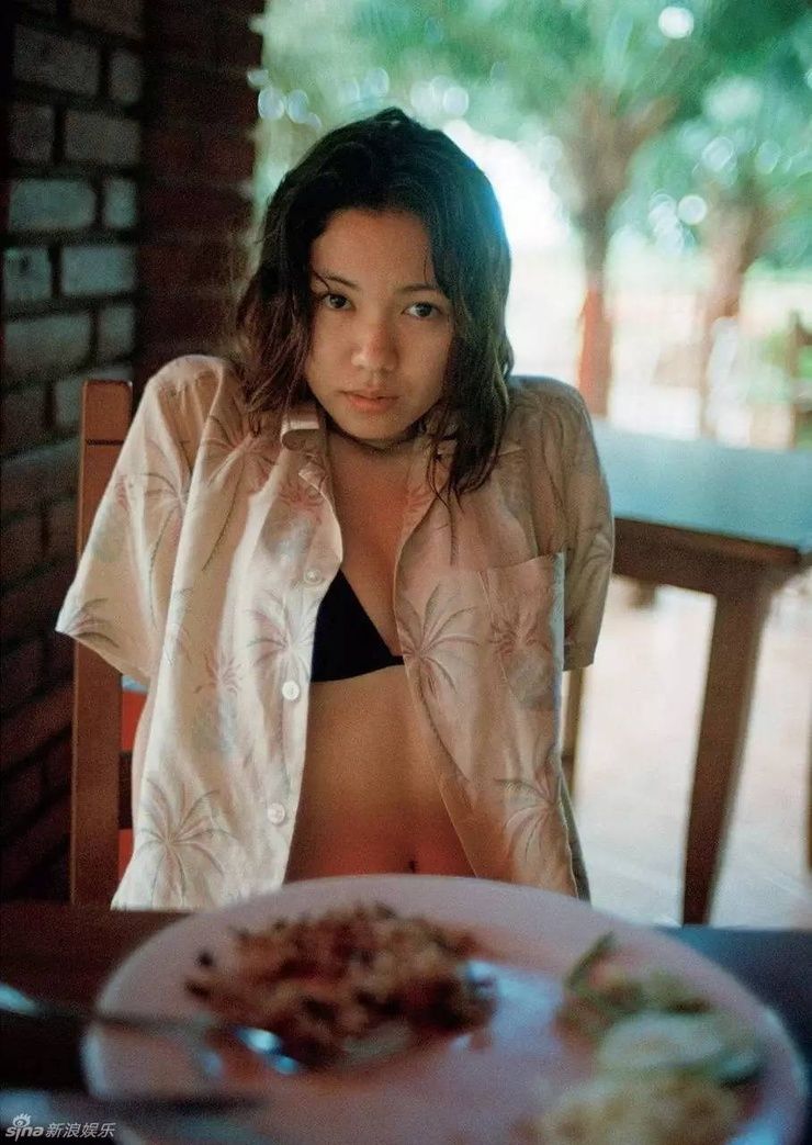 Lumière venue soleil couchant Fumi Nikaido