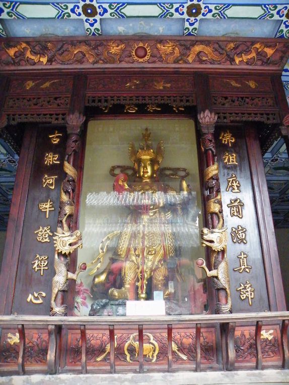 le temple Mingjiao, temple de l'enseignement lumineux