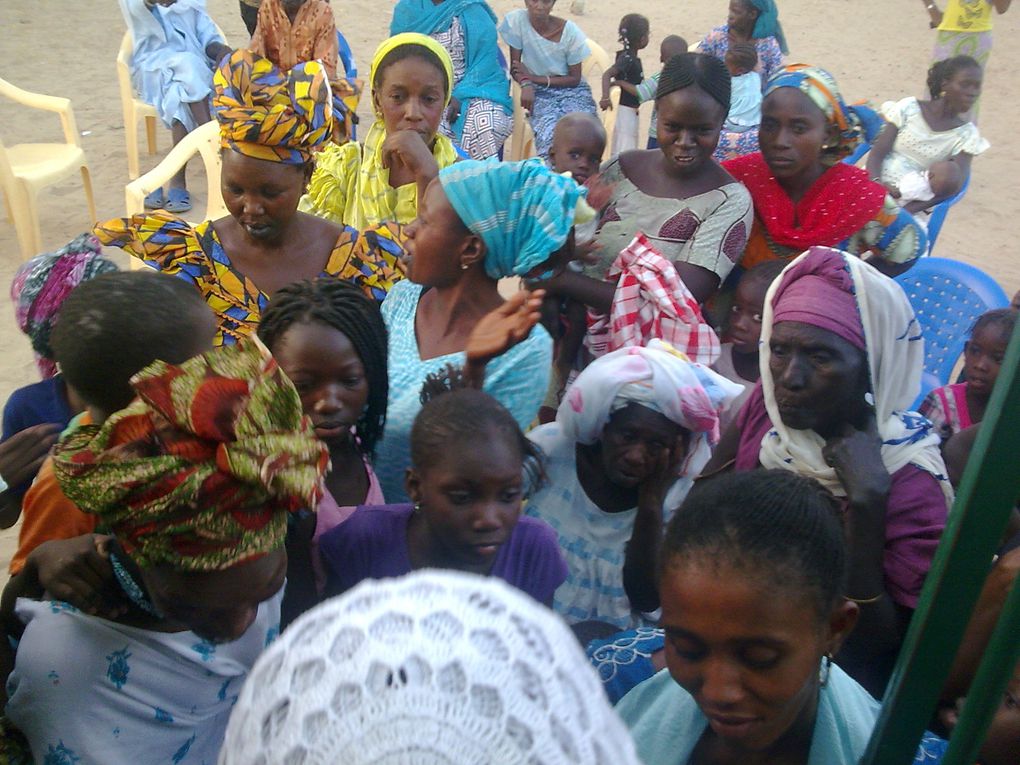 Les 7, 8 et 9 avril 2013 diverses actions ont été menées par l'AJDK.
Ces actions dans le domaine de la santé, de l'éducation et du soutien solidaire ont été très appréciées par l'ensemble des habitants du village.