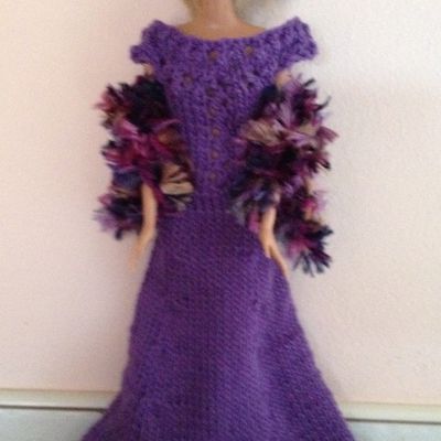 ROBE VIOLETTE POUR BARBIE