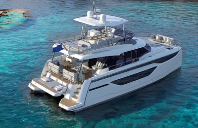 Prestige M48: nuove immagini del catamarano a motore di Prestige Yachts