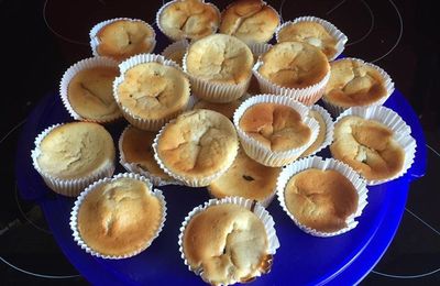 Muffins au fromage blanc arôme cassis/choco crac