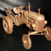 TRACTEUR ANCIEN EN BOIS - Maquettes en bois à l'échelle 1/16 de tracteurs  anciens. Pièces uniques fabriquées à partir d'un vrai tracteur.