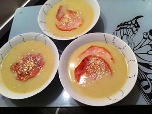 Crème d'endives amande et bacon 