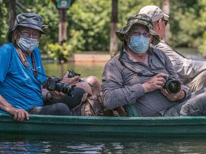 Etang de Léon : Descente du courant d'huchet en galupe avec un batelier.