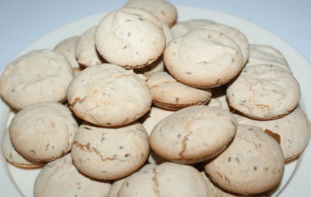 Petit Gateau A L Anis Christophe Felder La Cuisine Quotidienne