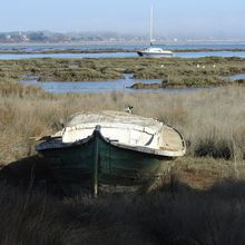 La vieille pinasse abandonnée...