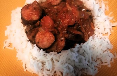 ROUGAIL  DE SAUCISSES