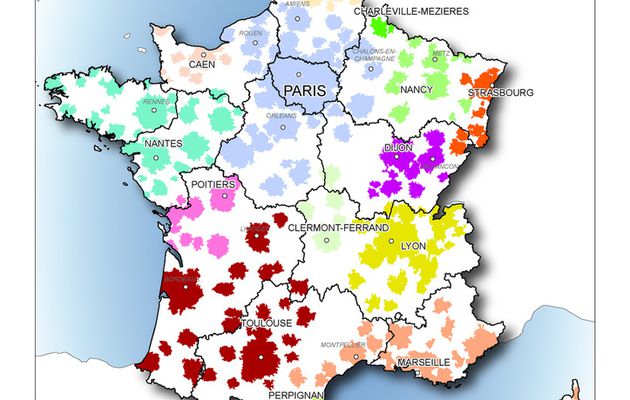 Nouvelles régions françaises : organisation des flux et aires urbaines