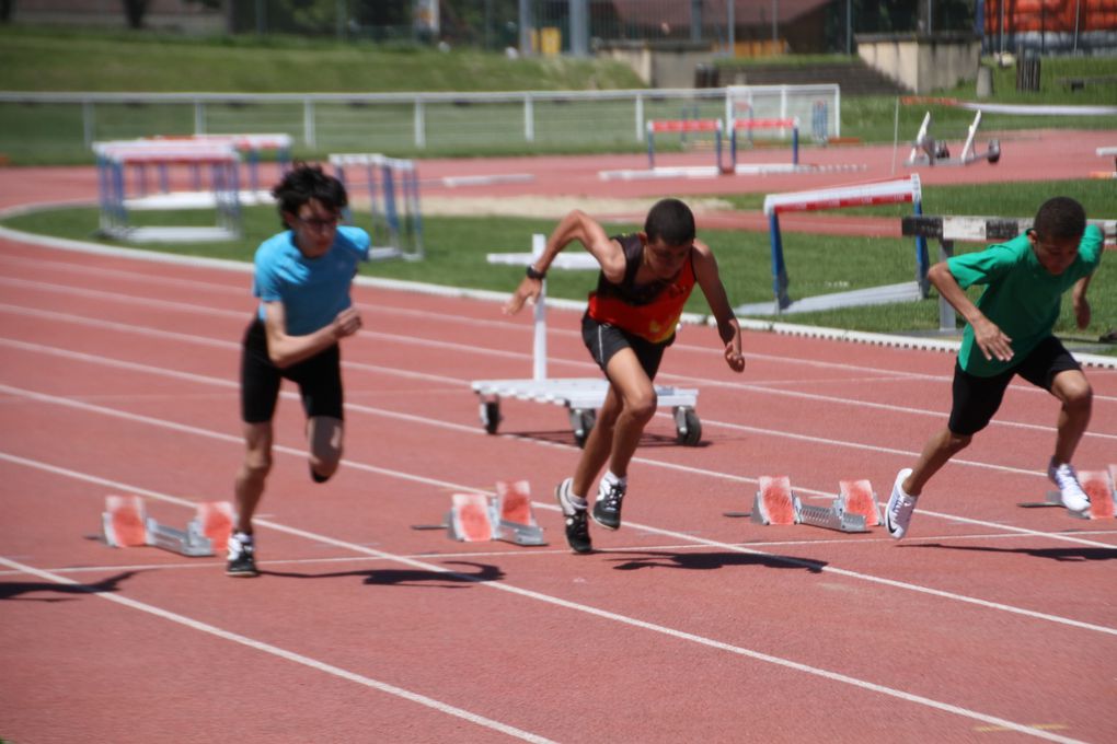 Camille Moulard et Marion Peju médaillées aux championnats du Rhône minimes