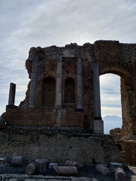 IT22 SEC Guided tour of Taormina