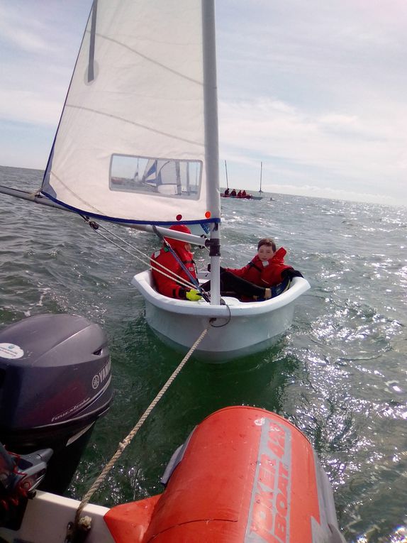 2ème séance de voile, lundi 26 mars: Sea, wind and sun !!!