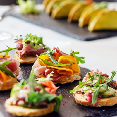 Bon appétit - Nourriture - Entrées - Bouchées - Apéritif - Table de fêtes - Wallpaper - Free