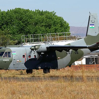  quel prix coûtent 2 des principaux avions militaires du Lesotho? 