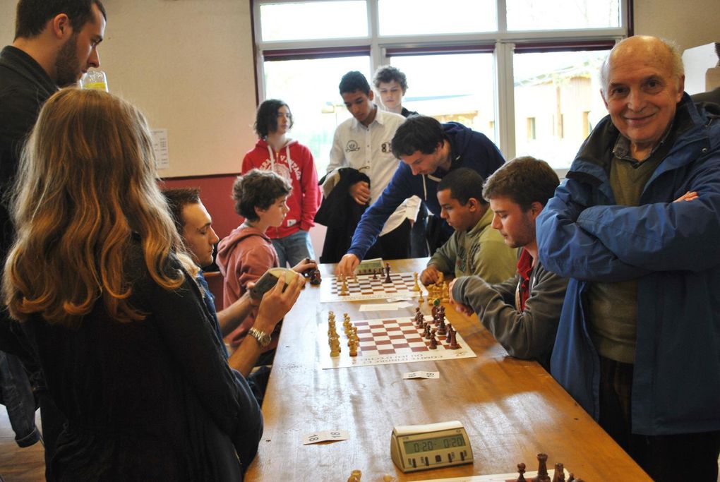 Tournoi d'échec organisé par les Ambassadeurs du Roy à Civray de Touraine le 08/05/2013