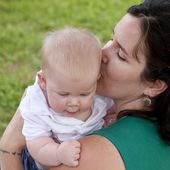 Mom Finds Surprising Breastfeeding Ally In Teen Barista At Starbucks