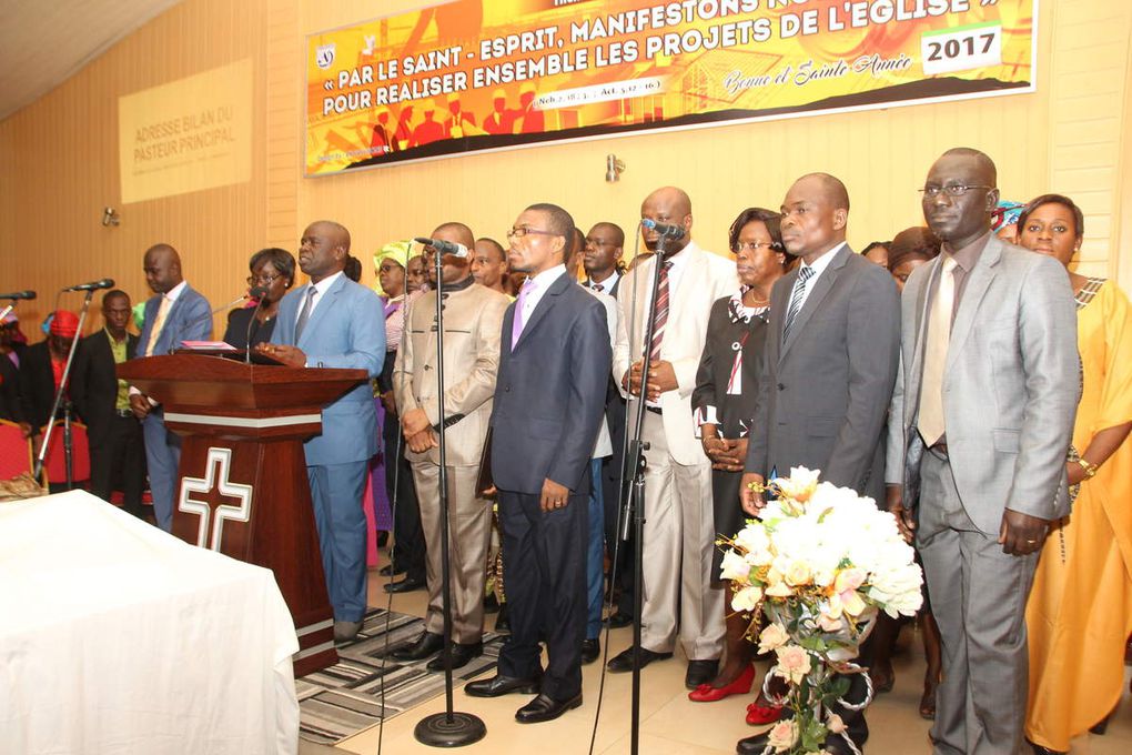 Les membres du Conseil de l'Eglise  d'Akouédo  Centre "Temple Emmanuel