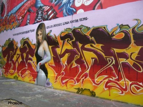 Photos (Graffs) by Phoebe - 07/10/2011 - France