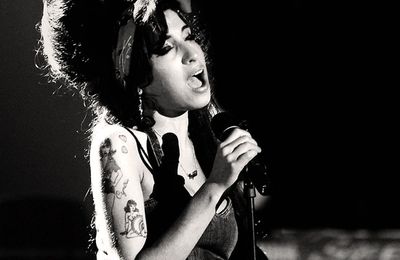 AMY WINEHOUSE: LA SUA VITA IN UN DOCU-FILM