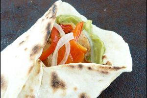 Burritos party (pains à tortillas, guacamole, viande)