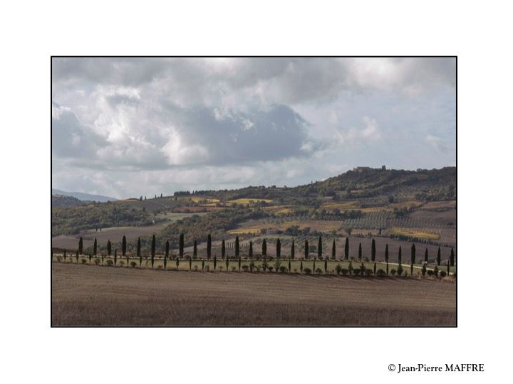 Les paysages de Toscane révèlent des images d'une beauté apaisante.
