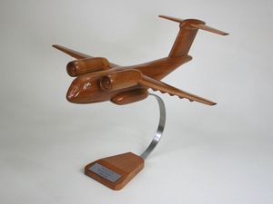 Boeing YC-14 (échelle : 1/100°, bois : merisier)
