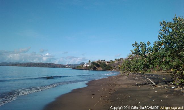 Vous visiterez sous ce dossier tous les villages et les belles plages de Mayotte