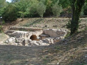 Tracé de l'aqueduc de Nîmes entre la source dite d'Eure (Uzès) et le castellum