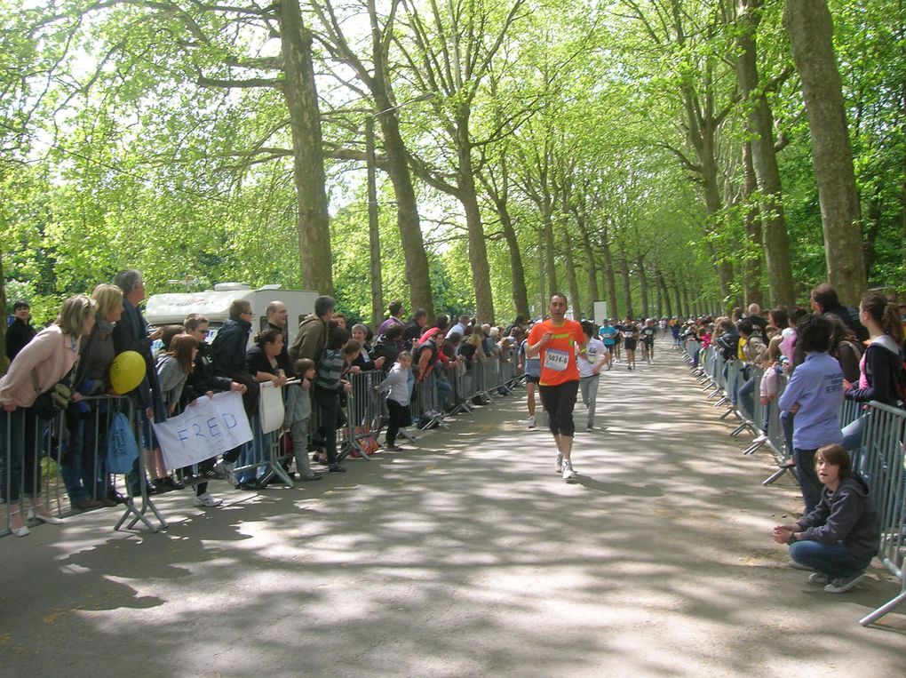 La route du Louvre, 42km de Lens à Lille pour Laurent et en relais pour Myr, Cécile, Clotilde, Cél, Nicolas et Vincent...