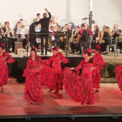 Soirée d'été espagnole avec la Nèhe de Dax