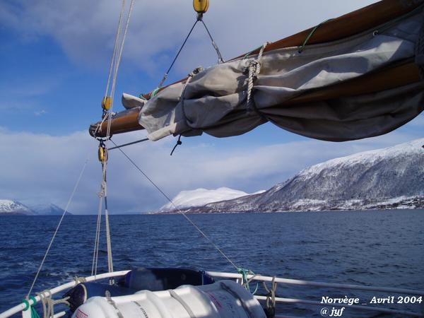 7 jours de Ski dans les Fjords... au d&eacute;part de TROMSO....<br />7 jours de beau... Nuit sur le caroline Mathilde.......