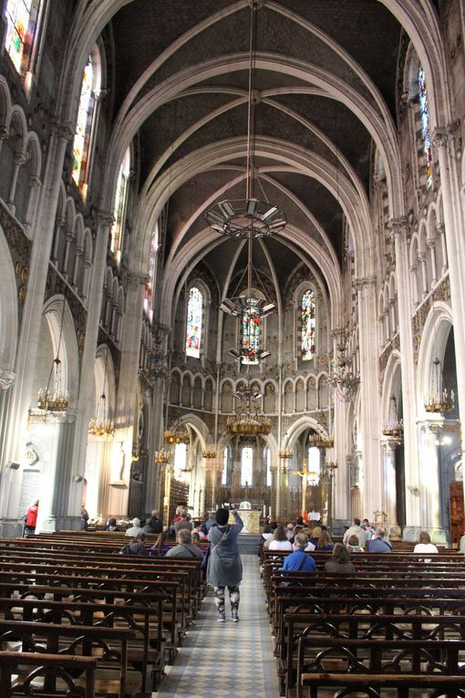 Un arrêt devant la chapelle de St Jean Baptiste puis une visite à la chapelle de Ste Anne