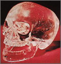 Prises de têtes (des crânes de cristal aux Skull and Bones)