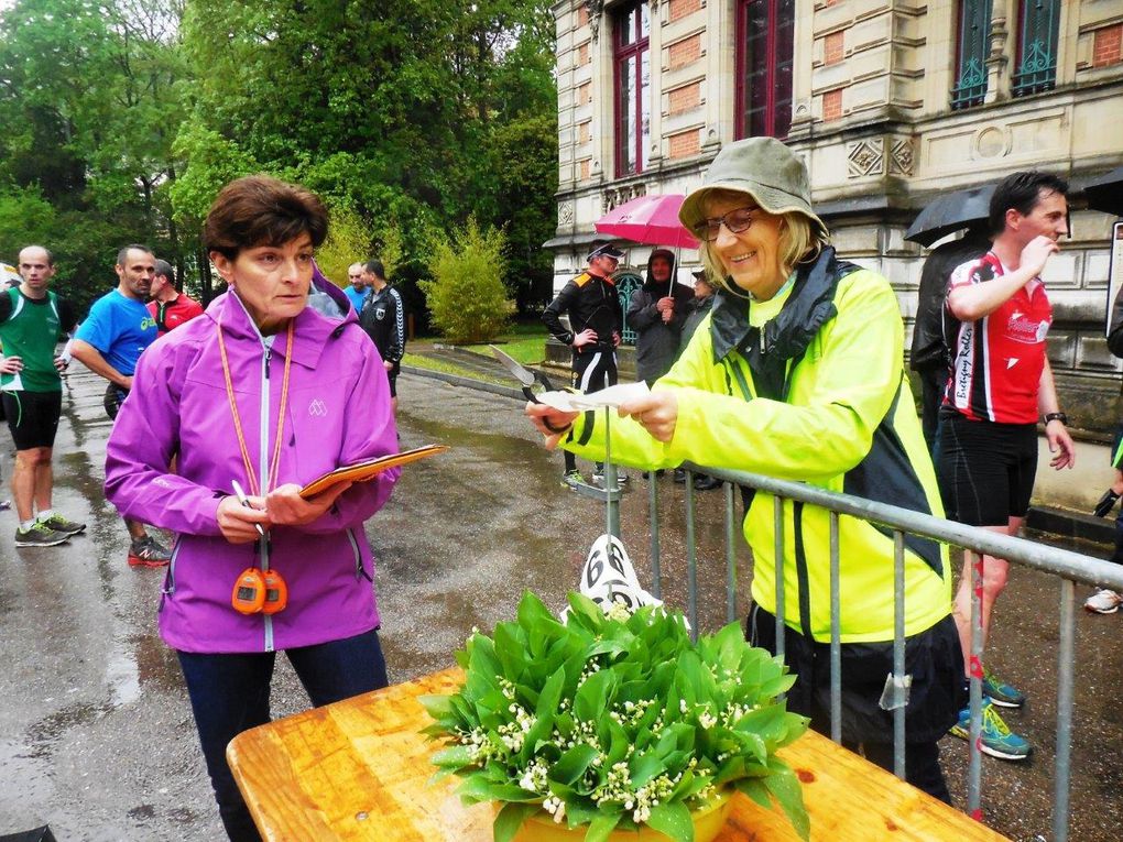 L'accueil à l'arrivée, avec (notamment) un brin de muguet !!!