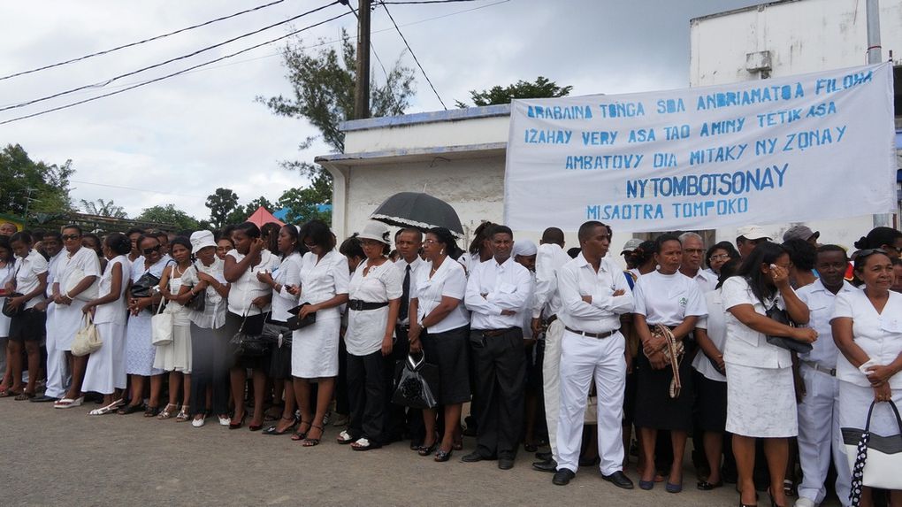 Le Président Andry Rajoelina inaugure le nouvel hôpital construit aux normes internationales ("Hopitaly manara-penitra"). Photos: Harilala Randrianarison