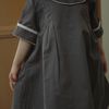 Collection "Gris Parme" : la robe de petite fille sage...