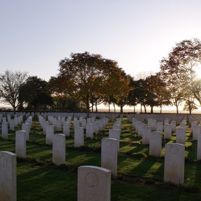 Cimetière militaire de Bretteville-sur-Laize