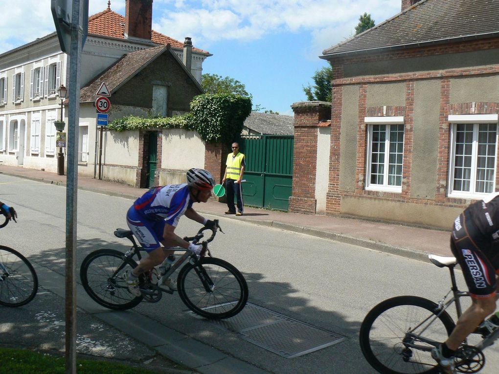 Albums photos des courses ufolep de Bois le Roy (27)