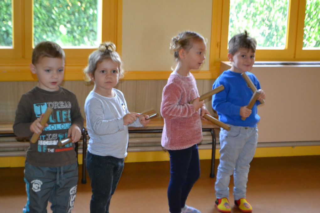 Chants, danses, découverte d'instruments... 