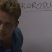 Programmation prédictive? un épisode de la série Dead Zone met en scène une épidémie de coronavirus avec un remède bien connu... - MOINS de BIENS PLUS de LIENS