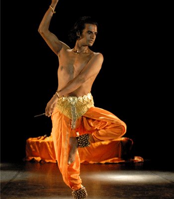Indian Dance Sculpture Come to Life A bharata natyam recital by Raghunath Manet