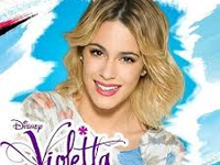 Wahou quel changement ! Notre Violetta a bien grandi durant ses 3 saisons ! Laquelle préférez-vous ?