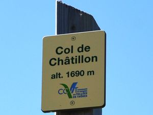 Le col de Châtillon 1690 mètres